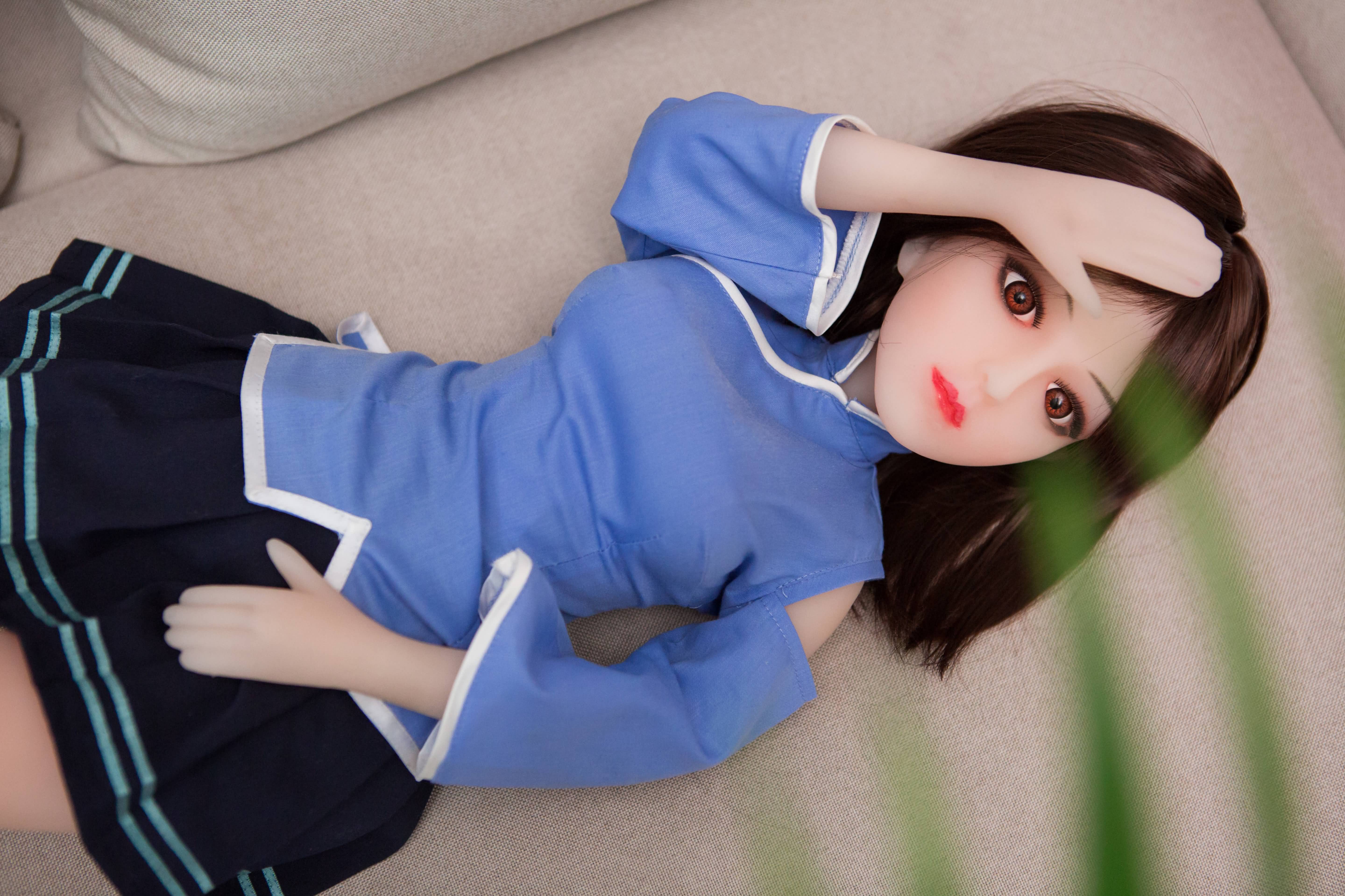 Using sex dolls to relieve loneliness true story (2)