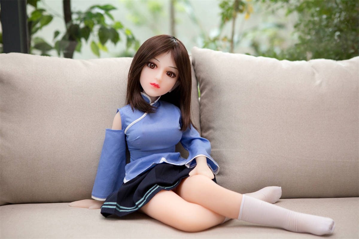 Top-Rated Teen Sex Doll - Intriguingly Adorable School Girl (6)